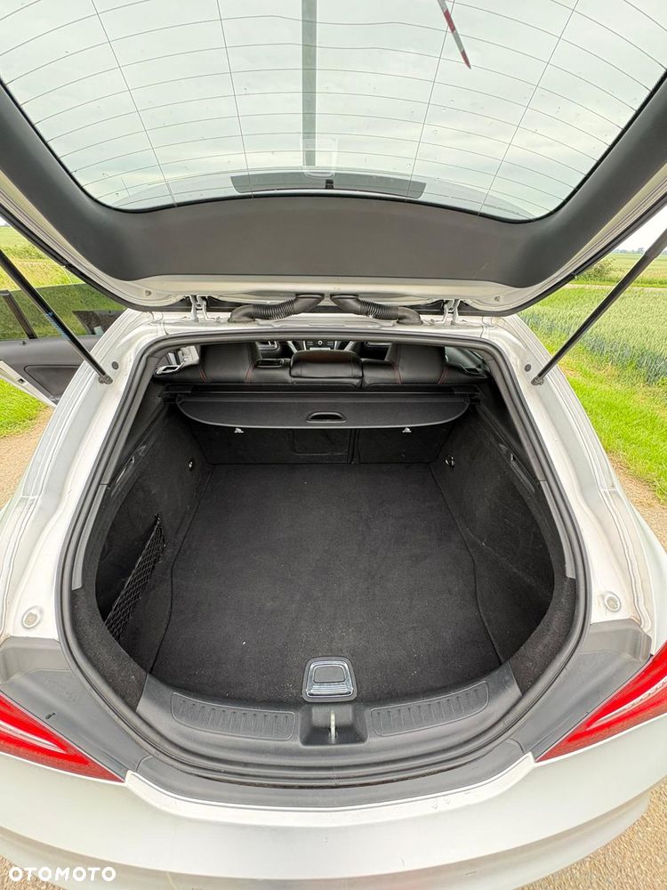 Mercedes-Benz CLA 200 (CDI) d 4Matic 7G-DCT AMG Line - 12