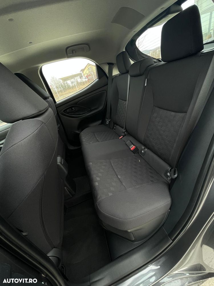 Toyota Yaris 1.5 VVT-i HSD Eco - 18