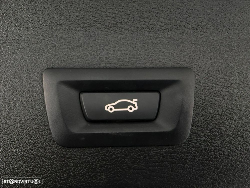 BMW X1 16 d sDrive Auto Advantage - 14