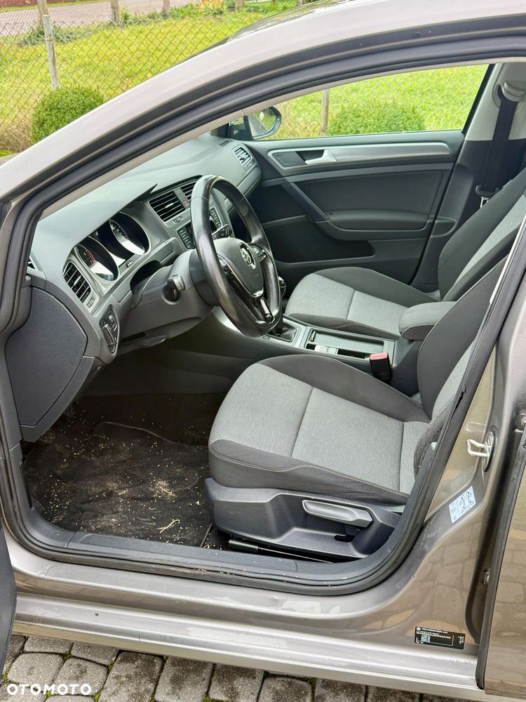Volkswagen Golf 1.2 TSI BMT Trendline - 21