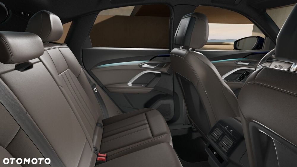 Audi Q5 Sportback - 10