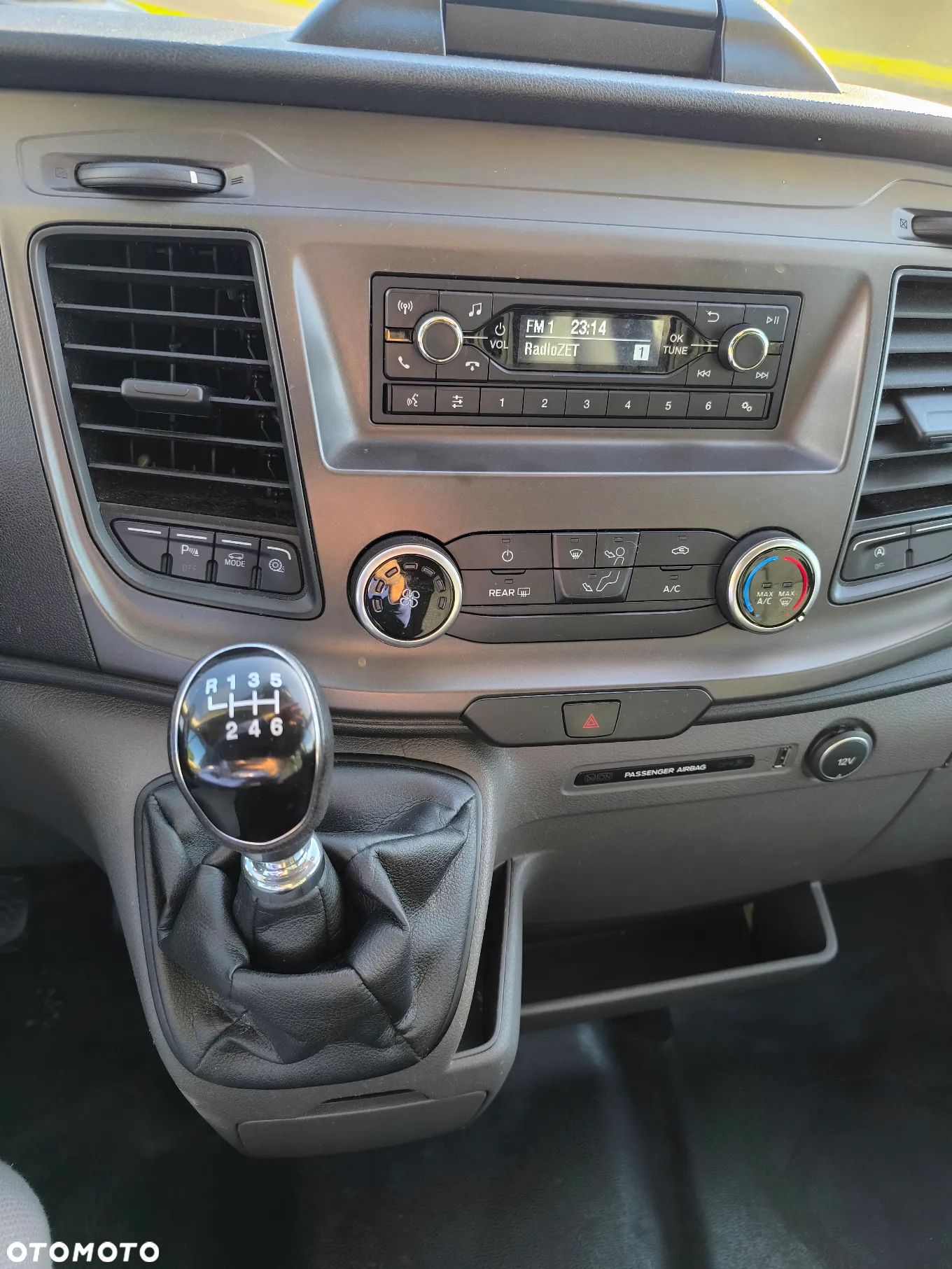 Ford Transit - 21