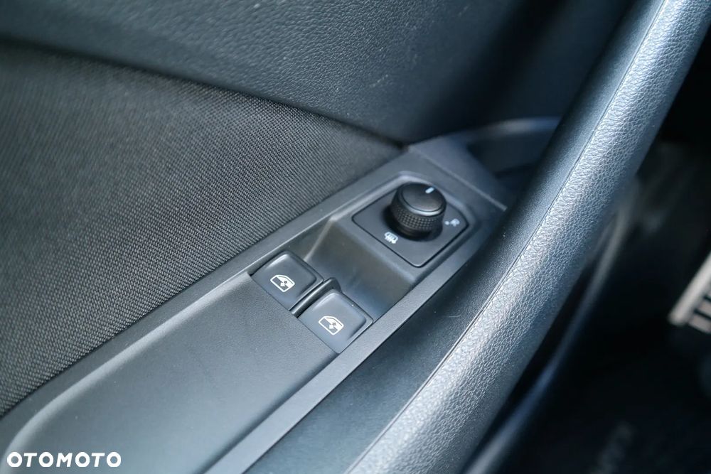 Skoda Kamiq 1.0 TSI Ambition - 19