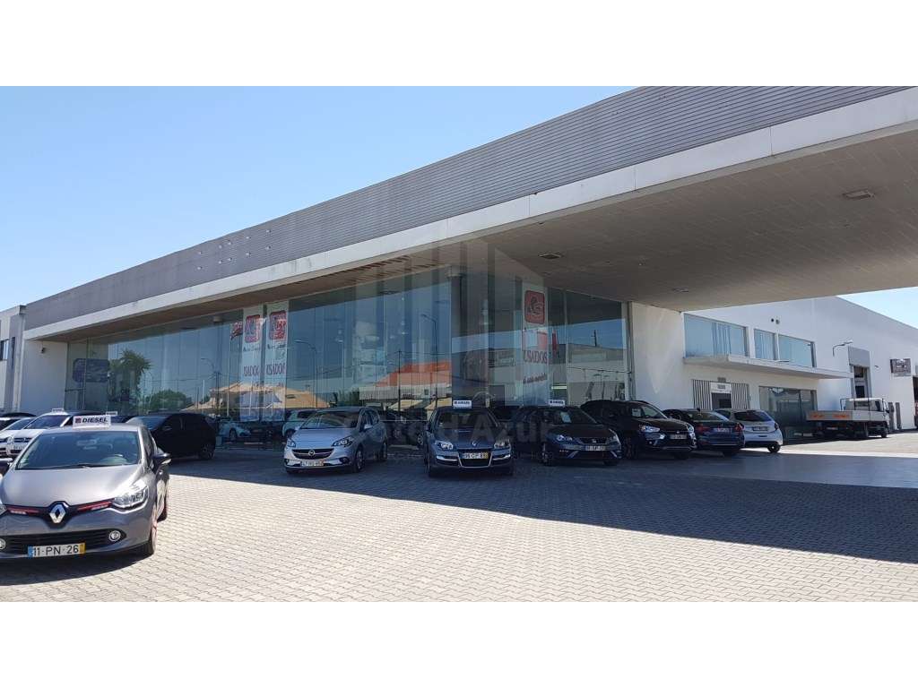 Loja / Ármazem Industrial em Alhos Vedros - Grande imagem: 2/4