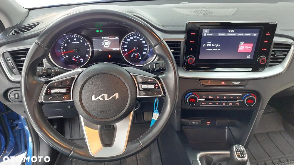 Kia XCeed 1.5 T-GDI M - 12