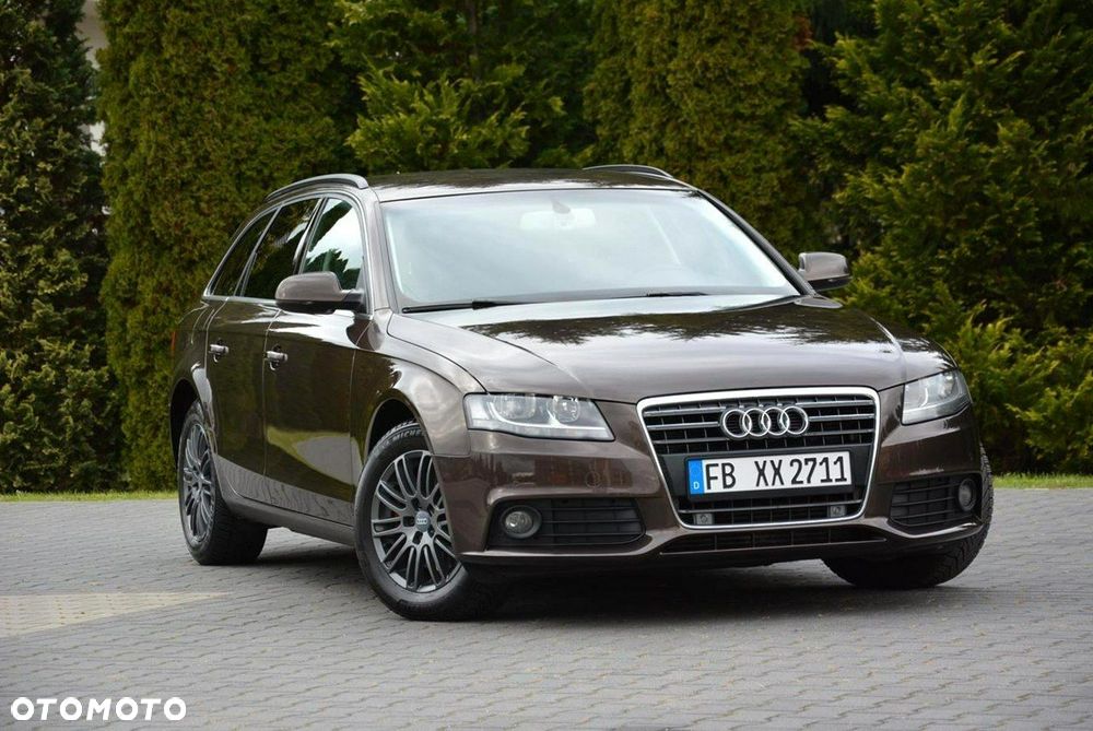 Audi A4 Avant - 8