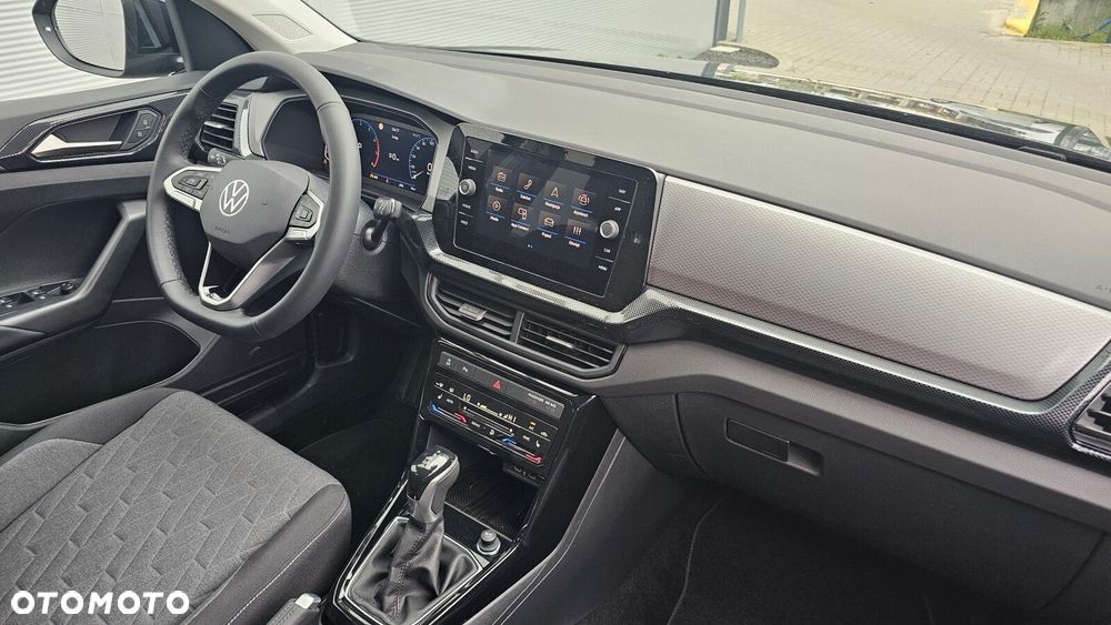 Volkswagen T-Cross - 23