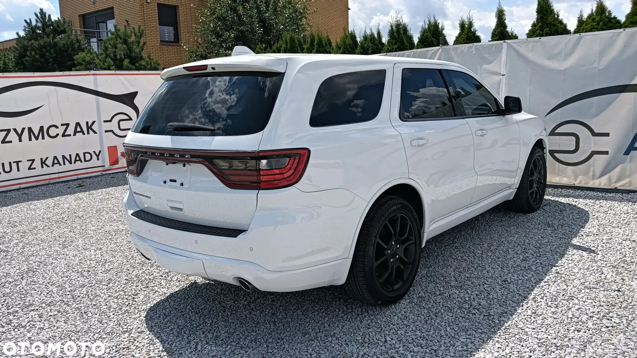 Dodge Durango - 13