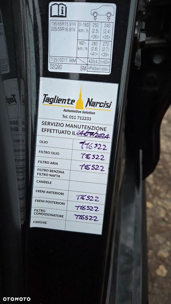 Toyota Corolla 1.8 Hybrid Comfort - 15