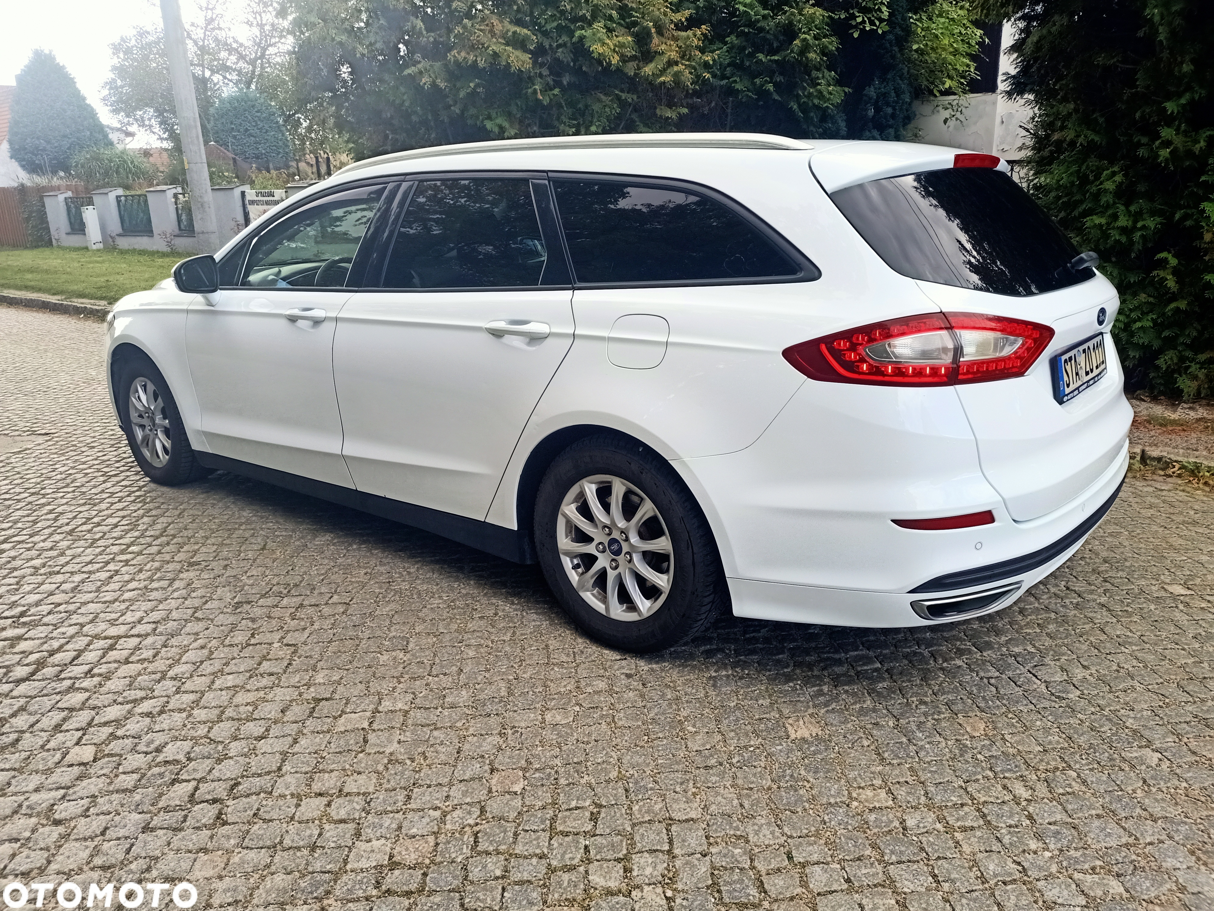 Ford Mondeo - 9