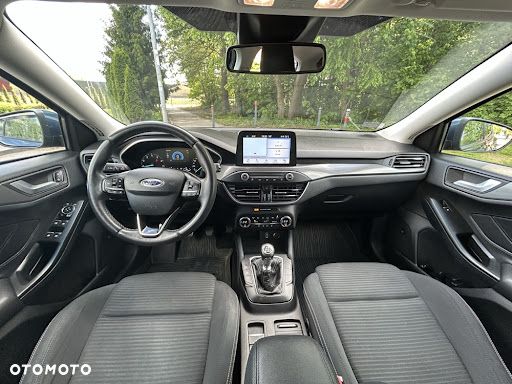 Ford Focus 1.0 EcoBoost Titanium Business - 4