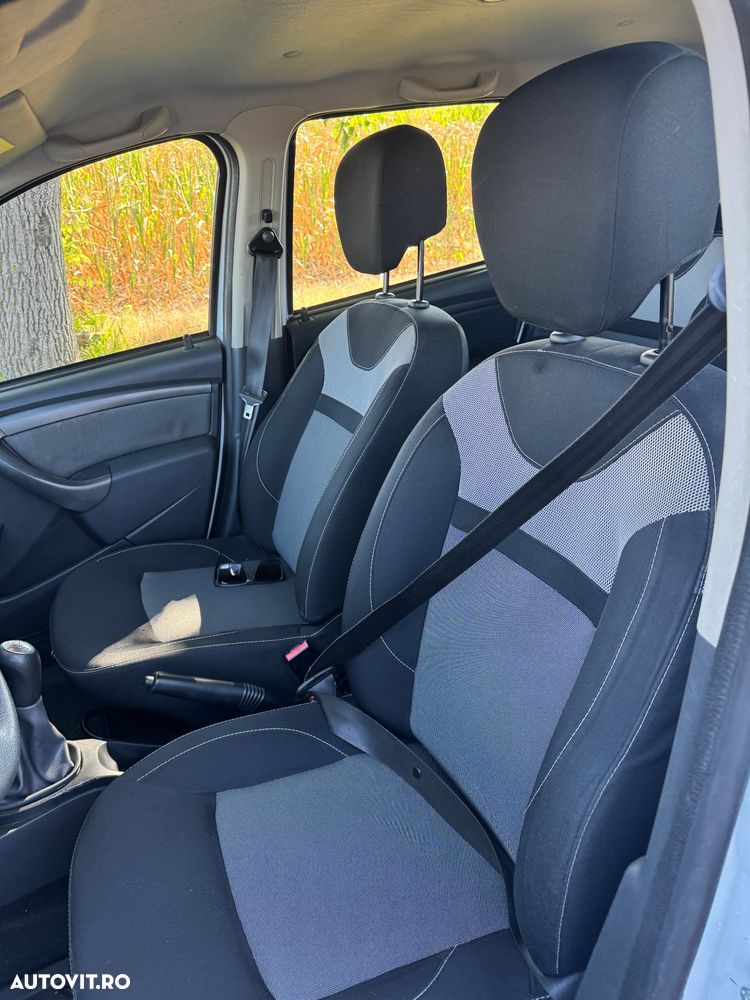 Dacia Duster 1.6 4x2 Ambiance - 9
