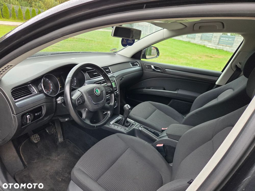 Skoda Superb 2.0 TDI Comfort - 20