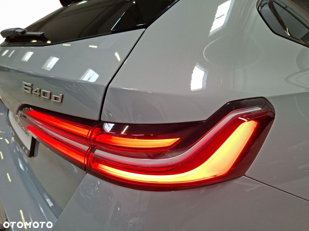 BMW Seria 5 - 21