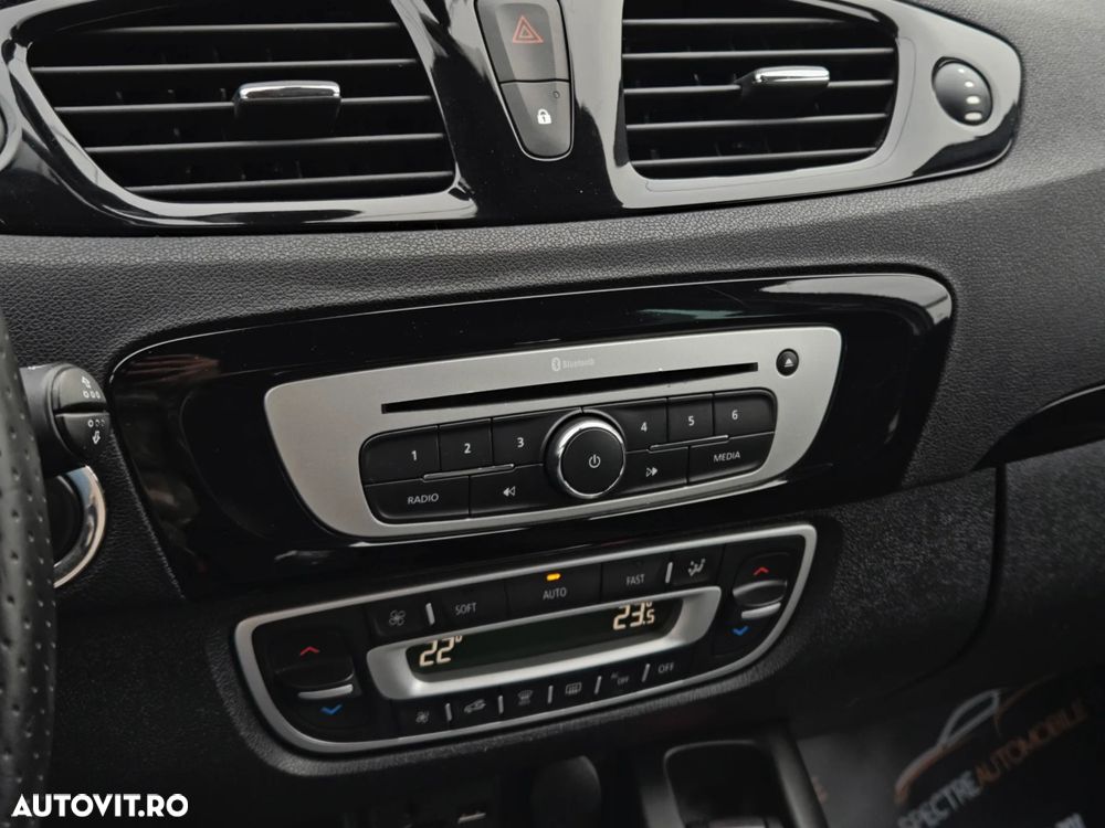 Renault Scenic ENERGY dCi 130 BOSE EDITION - 31