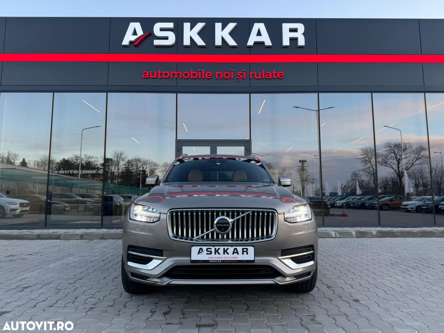 Volvo XC 90 T8 AWD Twin Engine Geartronic Inscription - 2