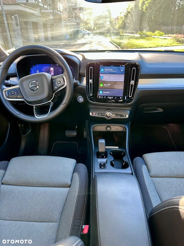 Volvo XC 40 B3 Core - 11