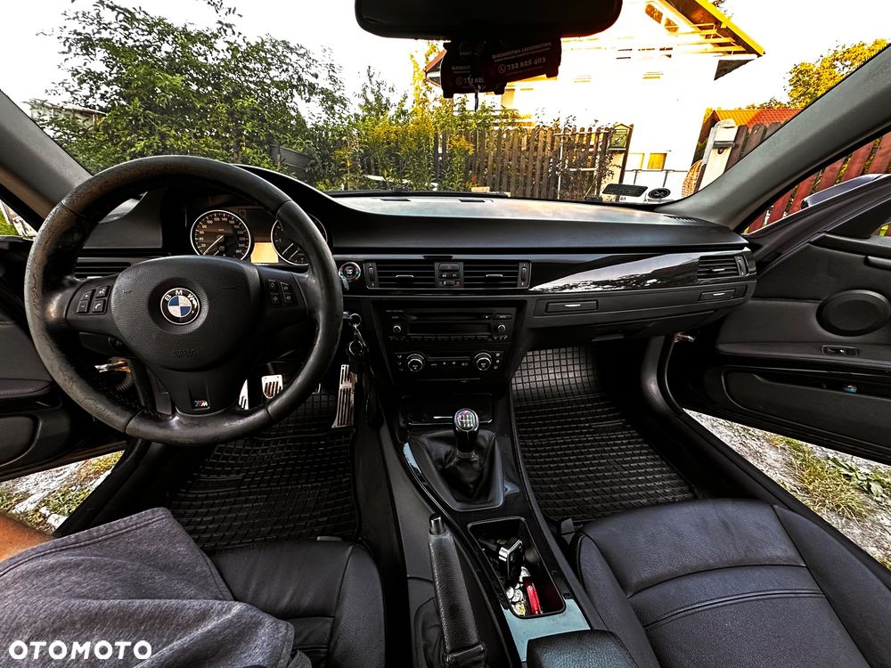 BMW Seria 3 320i - 7