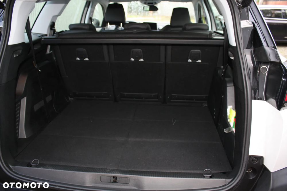 Peugeot 5008 1.5 BlueHDi Allure Pack S&S EAT8 - 17