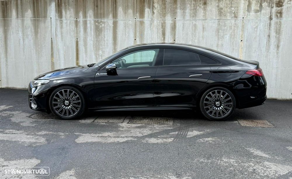 Mercedes-Benz CLA 220 - 2