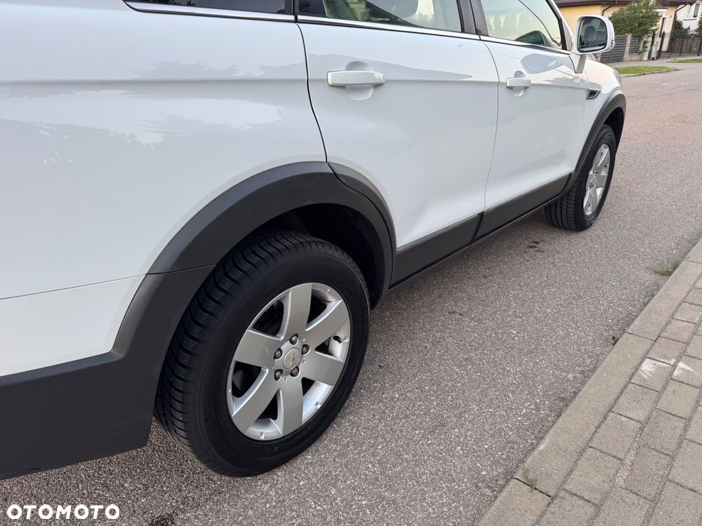 Chevrolet Captiva 2.4 FWD LT - 20