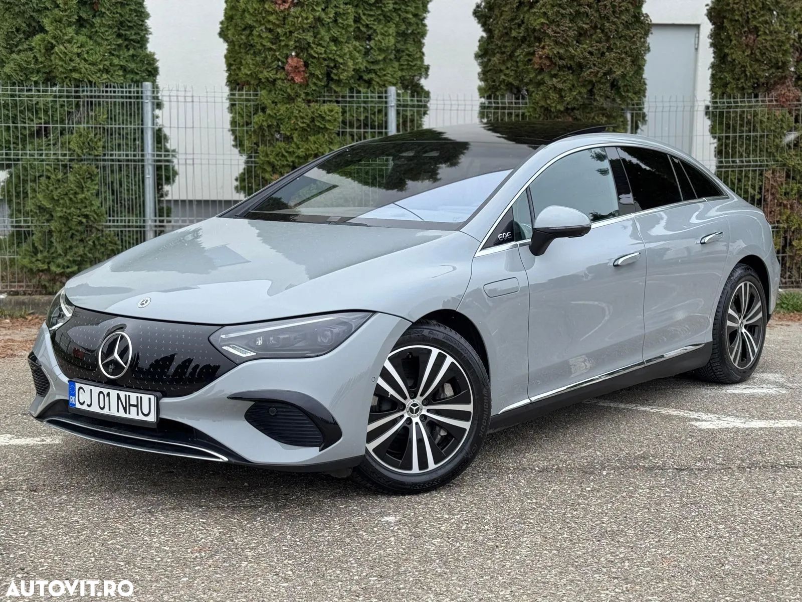 Mercedes-Benz EQE 350+ - 1