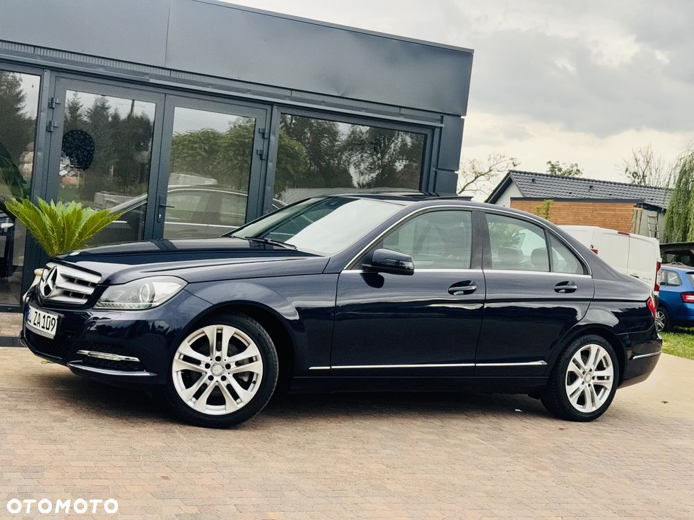 Mercedes-Benz Klasa C - 23