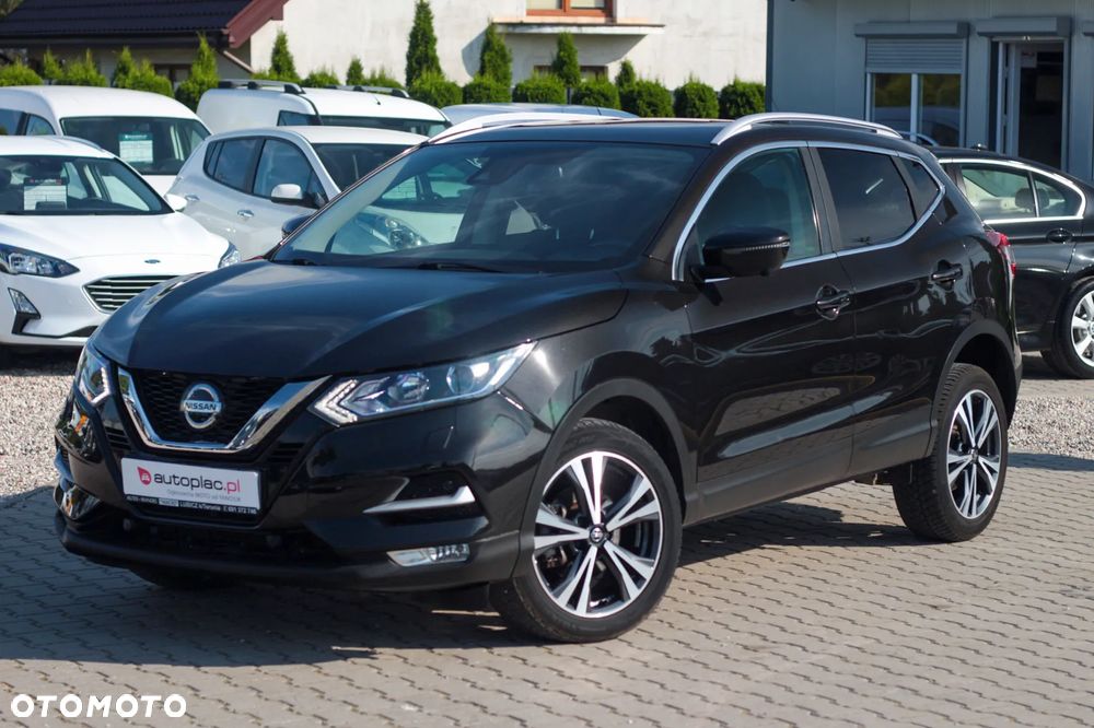 Nissan Qashqai 1.7 dCi Xtronic ALL-MODE 4x4i TEKNA - 2