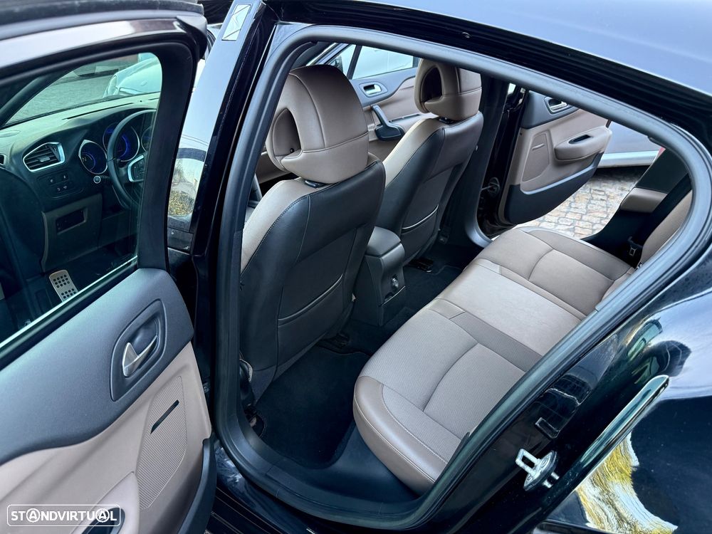 Citroën DS4 1.6 e-HDi Chic CVP6 - 7