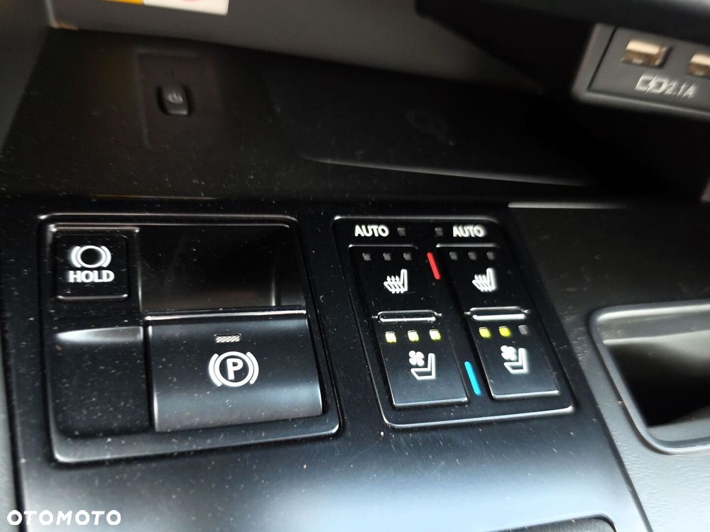 Lexus RX - 28