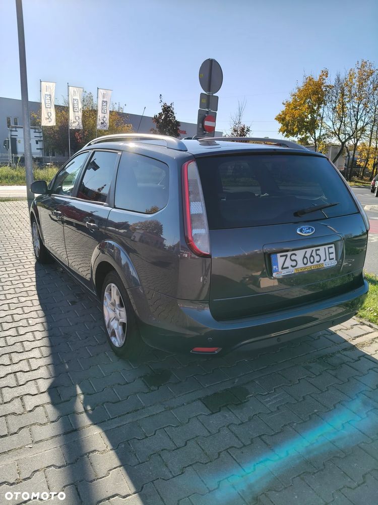 Ford Focus - 8