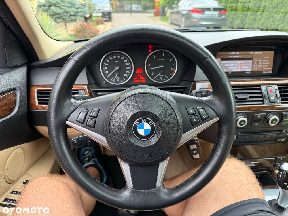 BMW Seria 5 535d Edition Lifestyle - 34