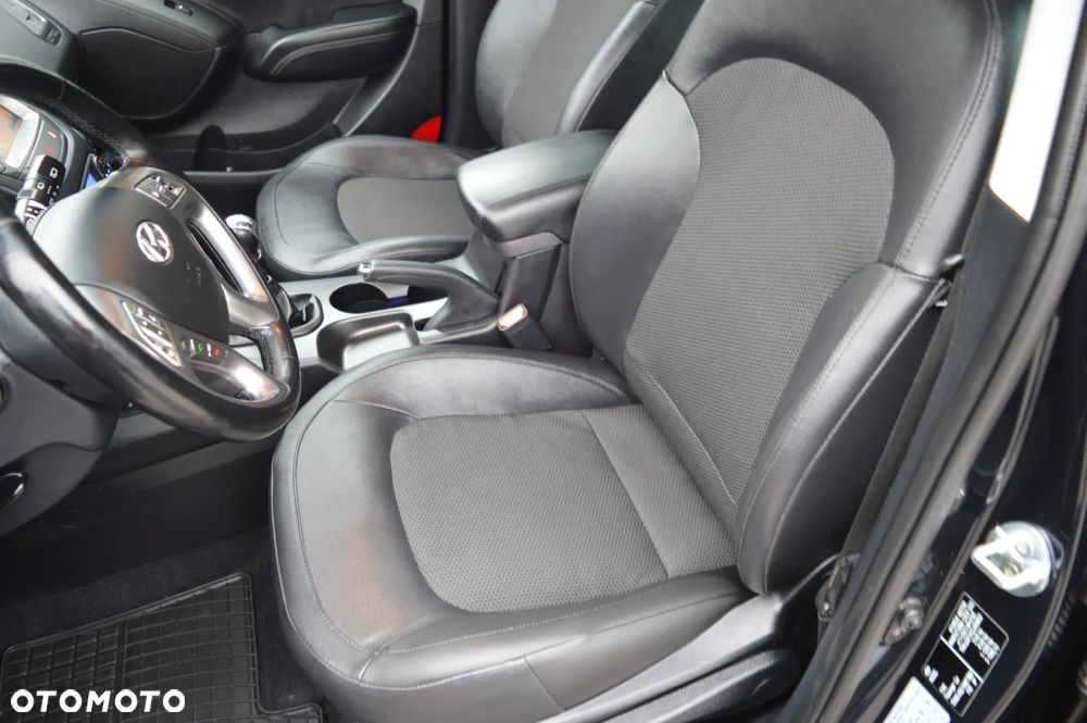 Hyundai ix35 2.0 CRDi Comfort 4WD - 24