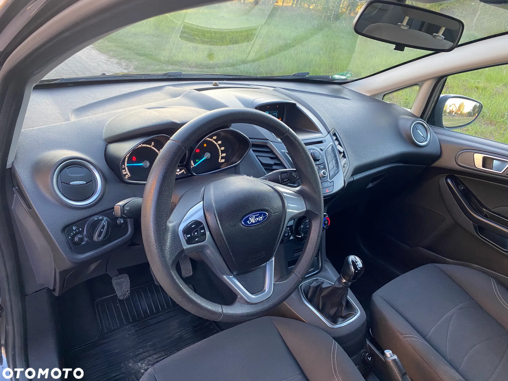 Ford Fiesta 1.25 Platinium X - 28