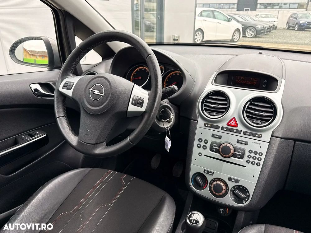 Opel Corsa 1.4 16V 150 Jahre - 9