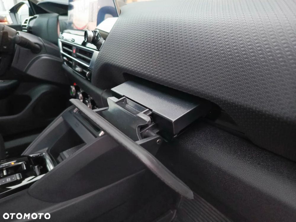 Citroën C4 1.2 PureTech Max S&S EAT8 - 23