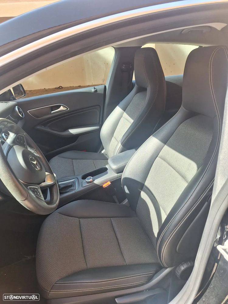 Mercedes-Benz CLA 180 d Shooting Brake - 7