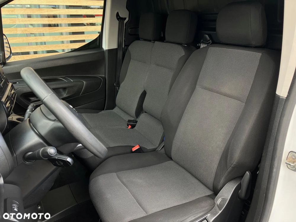 Toyota PROACE CITY - 36