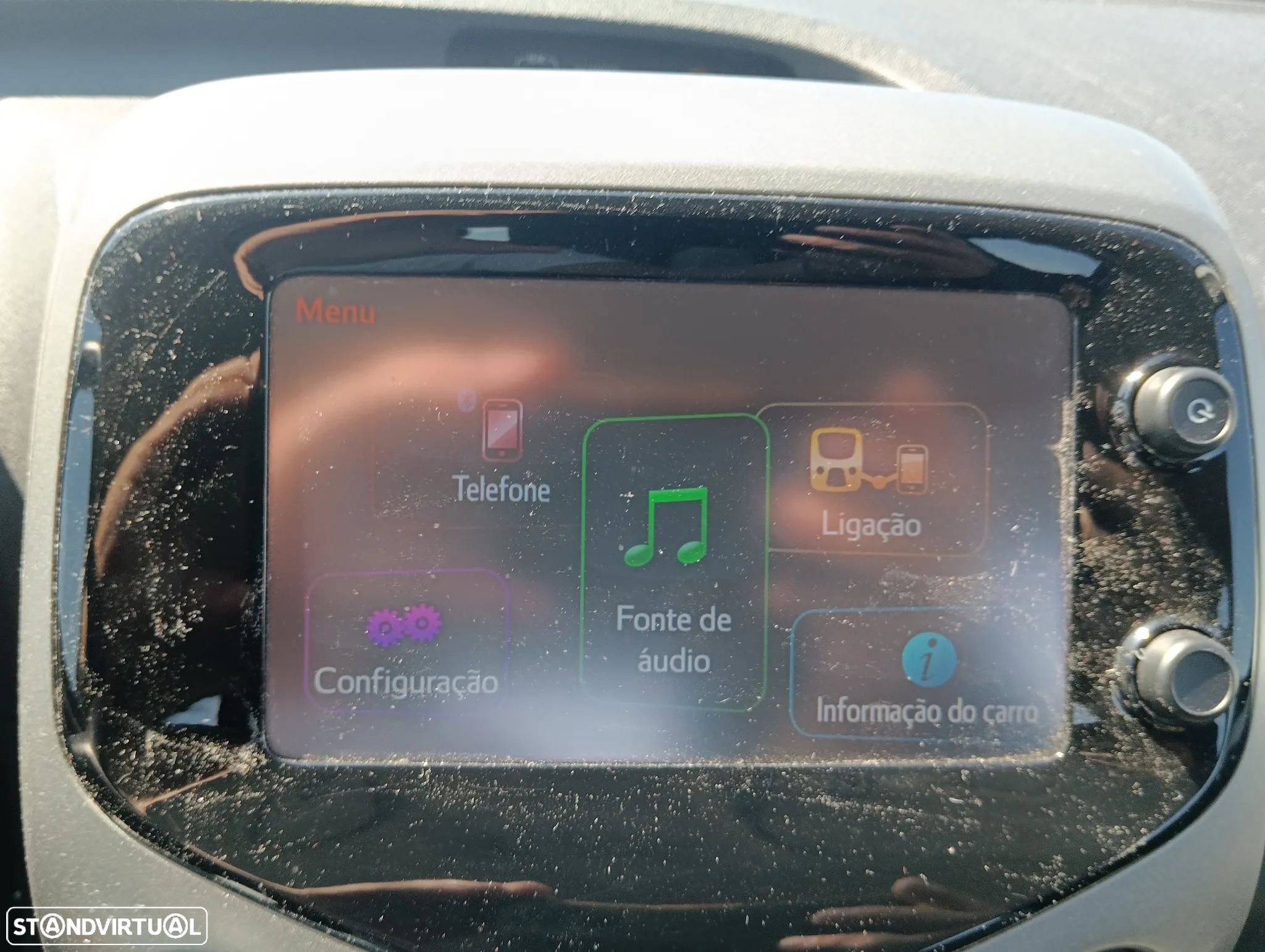 Toyota Aygo 1.0 X-Play Plus MM - 12