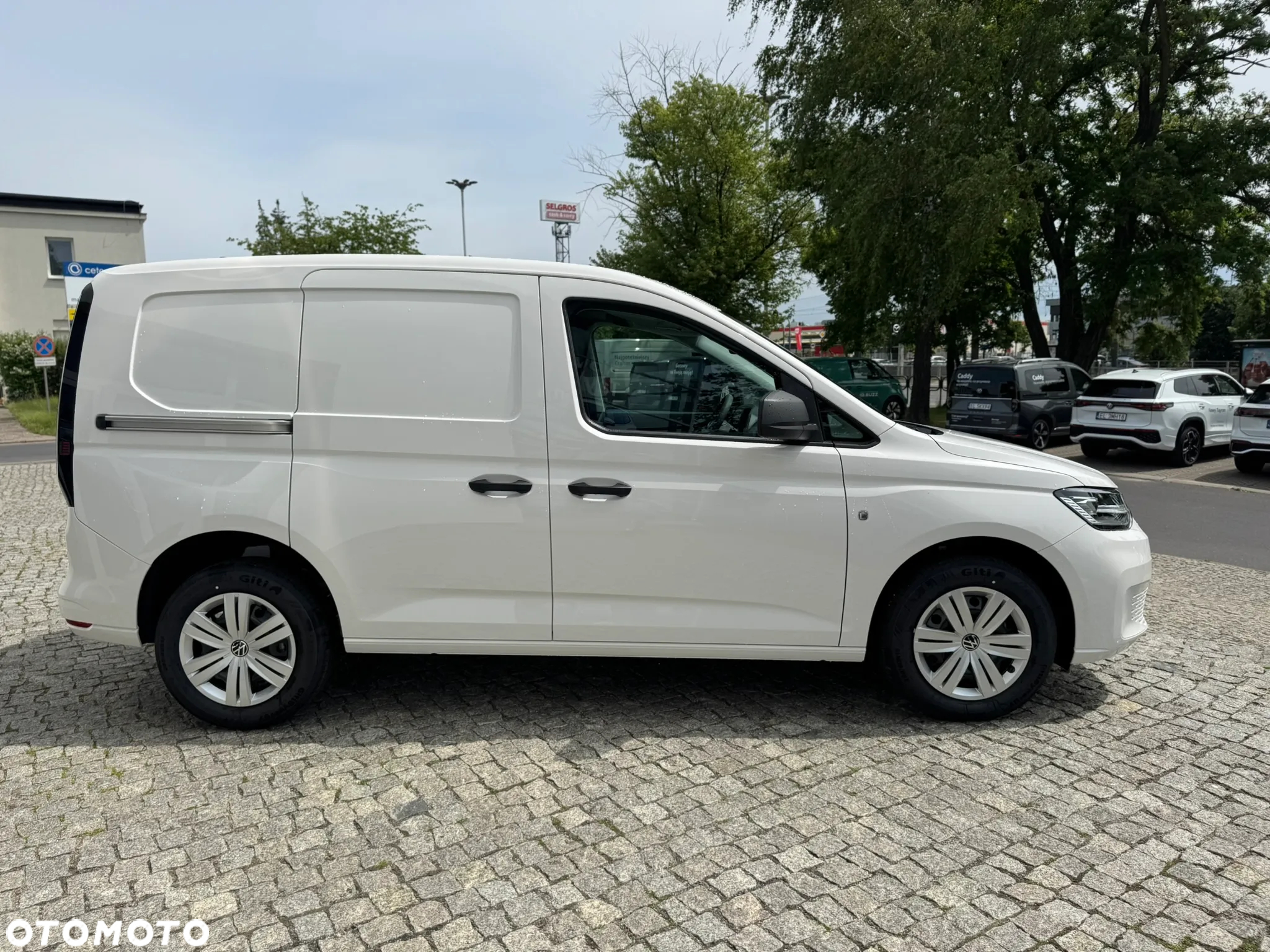 Volkswagen Caddy Cargo - 4