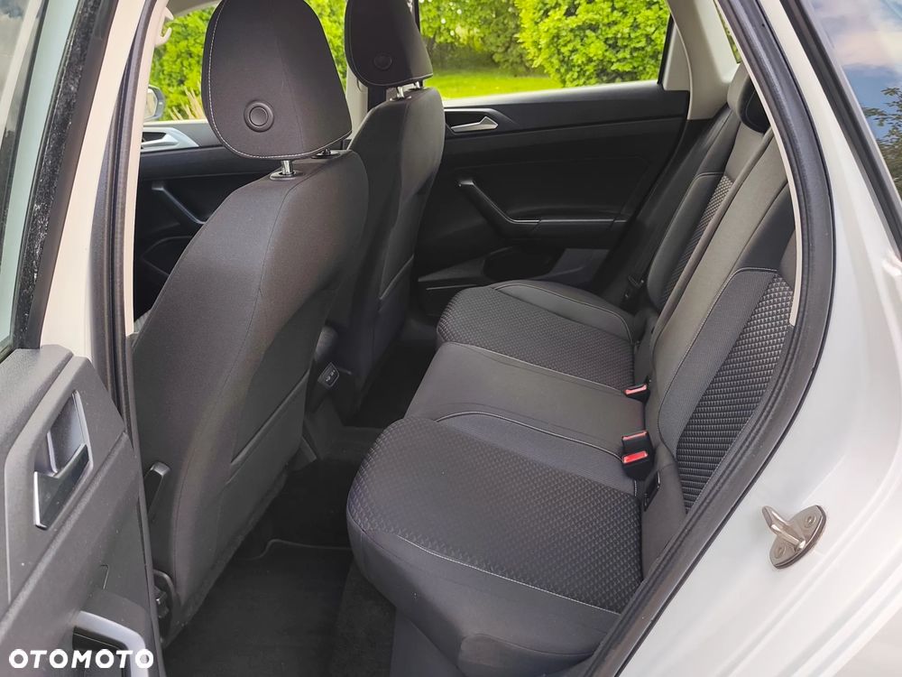 Volkswagen Polo 1.0 TSI DSG OPF Highline - 22