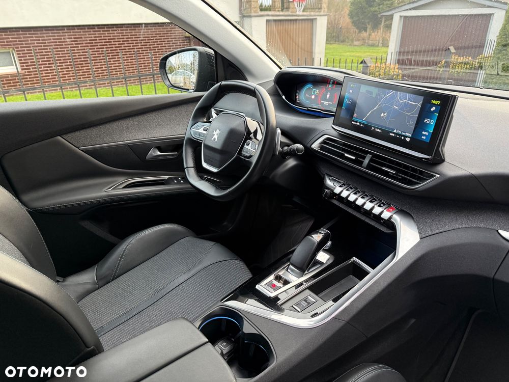 Peugeot 3008 1.6 PureTech Hybrid PHEV Allure Pack S&S EAT8 - 16