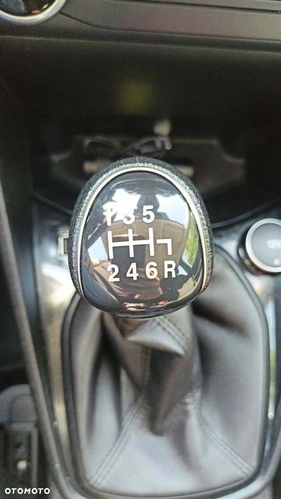 Ford Fiesta 1.0 EcoBoost S&S ACTIVE - 26