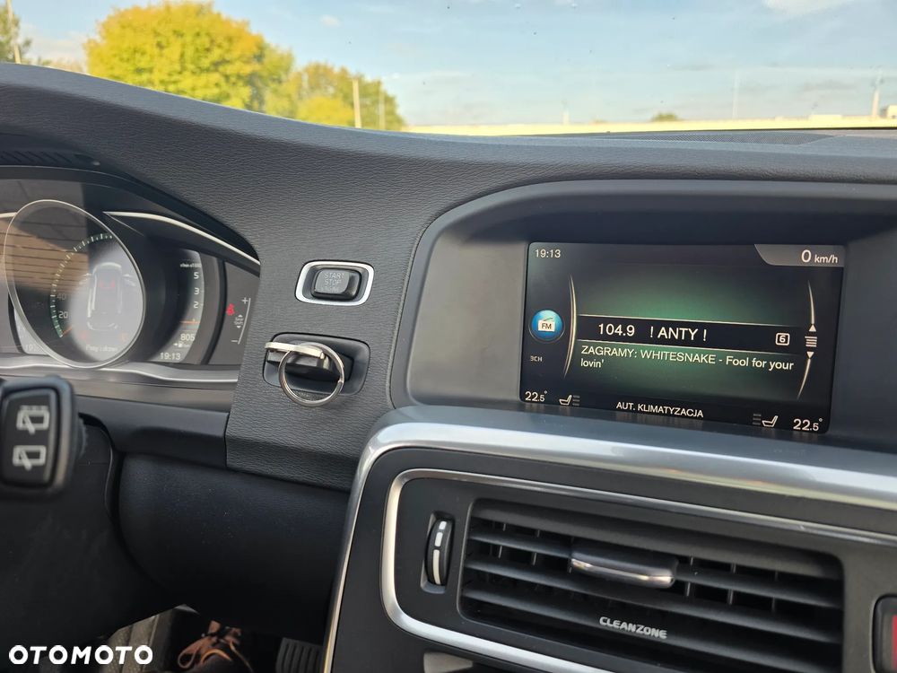 Volvo V60 D4 - 15