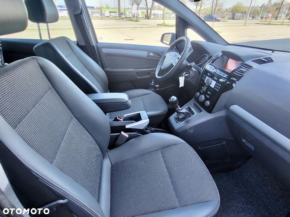 Opel Zafira 1.8 Edition 111 Jahre - 12