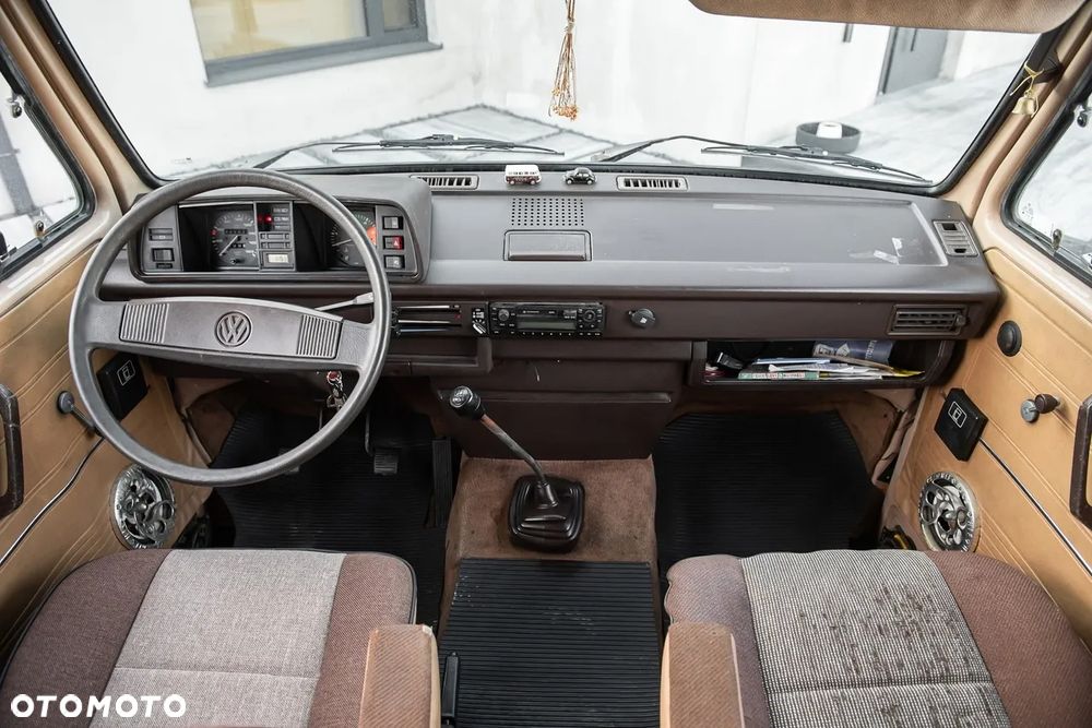 Volkswagen Multivan - 6