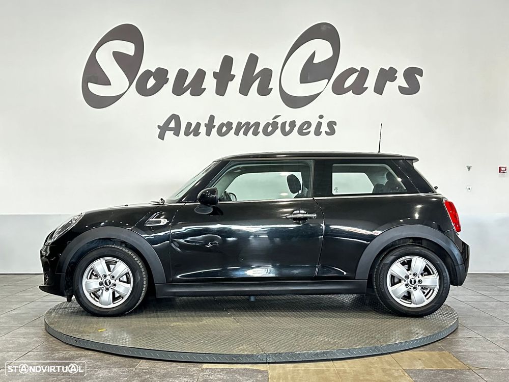 MINI 3 Portas One D - 9