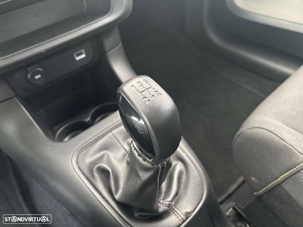 Citroën C3 1.2 PureTech Plus - 18