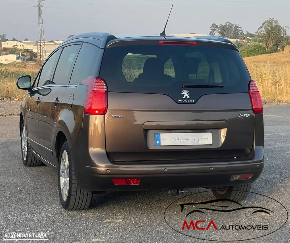 Peugeot 5008 1.6 BlueHDi Allure J17 - 12