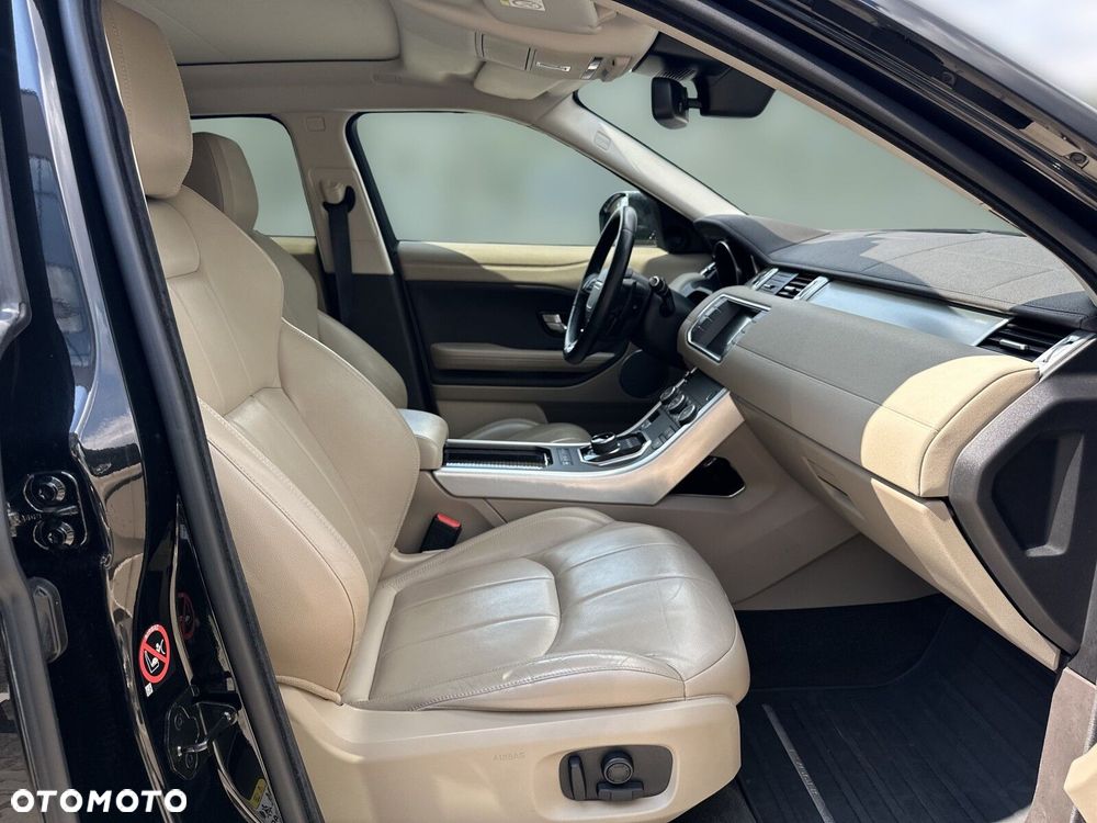 Land Rover Range Rover Evoque 2.0 D180 mHEV SE - 13
